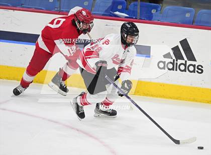 Thumbnail 3 in Greenwich vs. Fairfield Prep (CIAC DI Semifinal) photogallery.