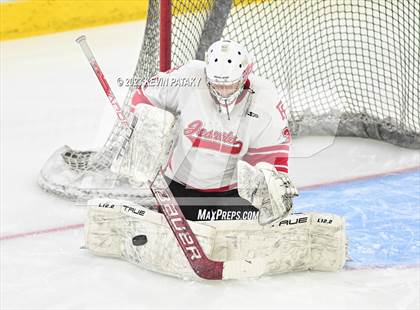 Thumbnail 2 in Greenwich vs. Fairfield Prep (CIAC DI Semifinal) photogallery.