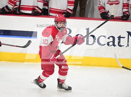 Thumbnail 3 in Greenwich vs. Fairfield Prep (CIAC DI Semifinal) photogallery.