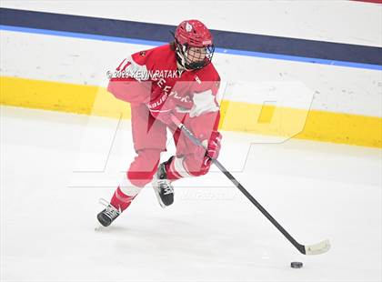 Thumbnail 2 in Greenwich vs. Fairfield Prep (CIAC DI Semifinal) photogallery.