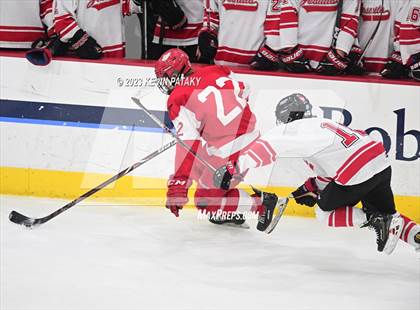 Thumbnail 3 in Greenwich vs. Fairfield Prep (CIAC DI Semifinal) photogallery.