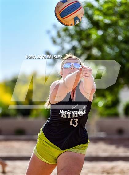 Thumbnail 3 in Mesa @ Desert Ridge photogallery.
