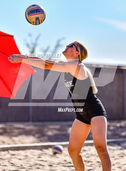Thumbnail 1 in Mesa @ Desert Ridge photogallery.