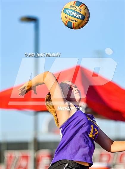 Thumbnail 1 in Mesa @ Desert Ridge photogallery.