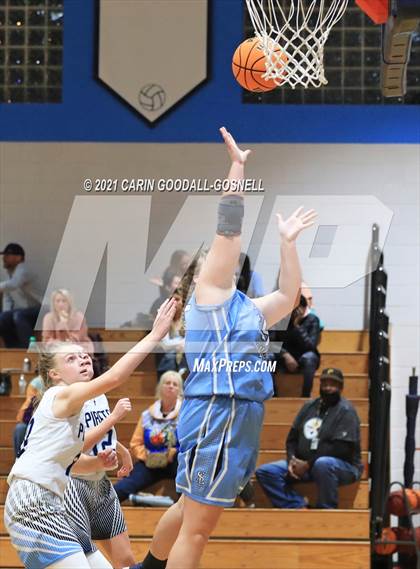 Thumbnail 1 in South Lenoir @ Swansboro photogallery.