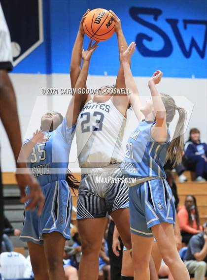 Thumbnail 2 in South Lenoir @ Swansboro photogallery.