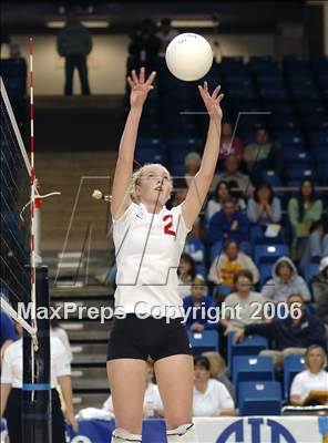 Thumbnail 2 in Castilleja vs. Bakersfield Christian (State D5 Final) photogallery.