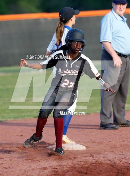 Thumbnail 2 in Stanhope Elmore @ Chilton County photogallery.