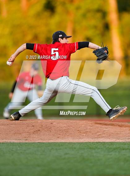 Thumbnail 2 in Baldwinsville @ Liverpool photogallery.