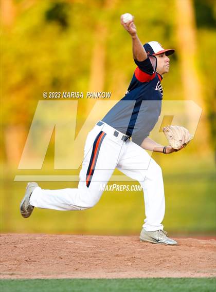 Thumbnail 3 in Baldwinsville @ Liverpool photogallery.