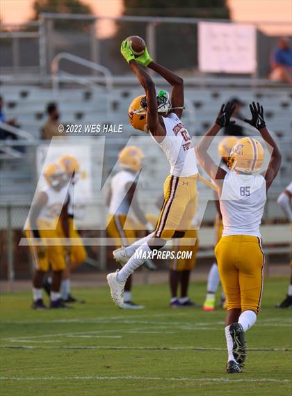 Thumbnail 1 in Grenada @ DeSoto Central photogallery.