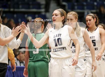 Thumbnail 3 in Harlan vs Monroe County photogallery.