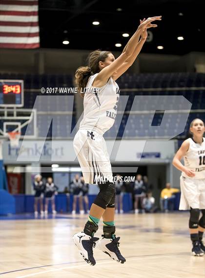 Thumbnail 1 in Harlan vs Monroe County photogallery.
