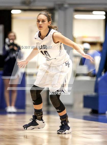 Thumbnail 1 in Harlan vs Monroe County photogallery.