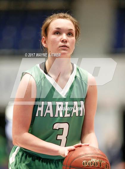 Thumbnail 2 in Harlan vs Monroe County photogallery.