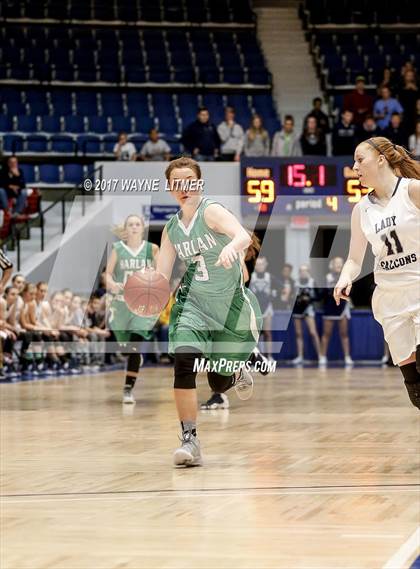 Thumbnail 3 in Harlan vs Monroe County photogallery.