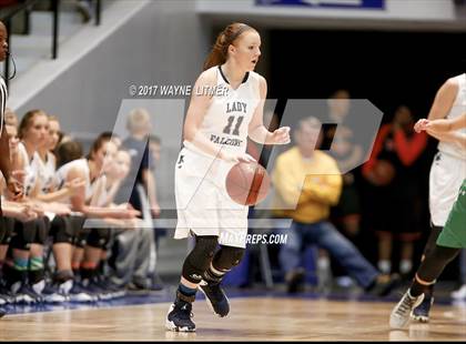 Thumbnail 1 in Harlan vs Monroe County photogallery.