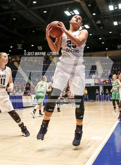 Thumbnail 2 in Harlan vs Monroe County photogallery.