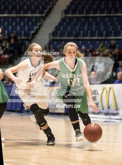 Thumbnail 3 in Harlan vs Monroe County photogallery.