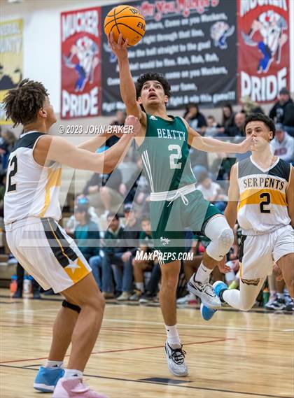 Thumbnail 2 in Mineral County vs. Beatty (NIAA 1A Central League Semifinal) photogallery.