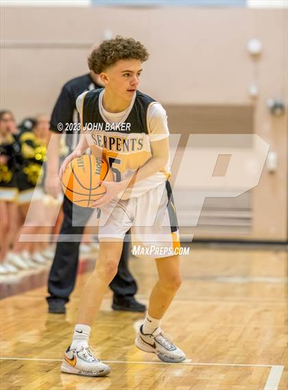Thumbnail 2 in Mineral County vs. Beatty (NIAA 1A Central League Semifinal) photogallery.