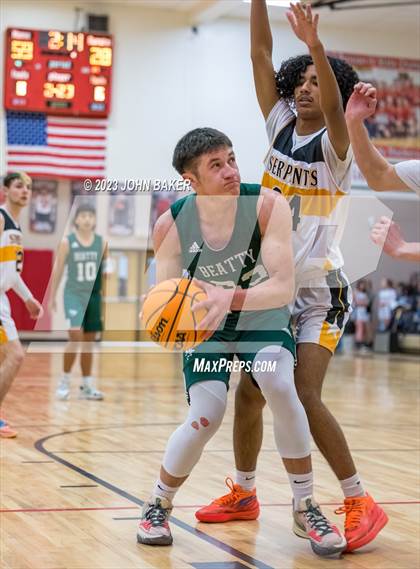Thumbnail 2 in Mineral County vs. Beatty (NIAA 1A Central League Semifinal) photogallery.