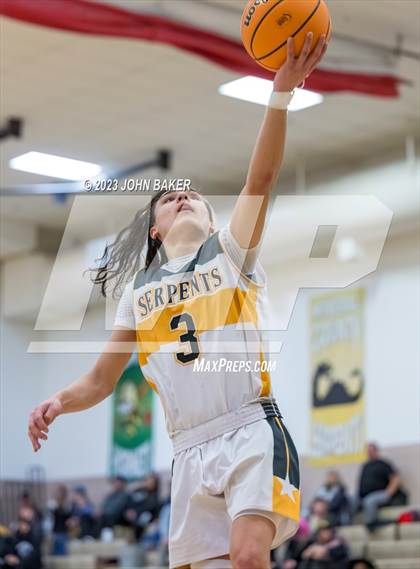 Thumbnail 2 in Mineral County vs. Beatty (NIAA 1A Central League Semifinal) photogallery.