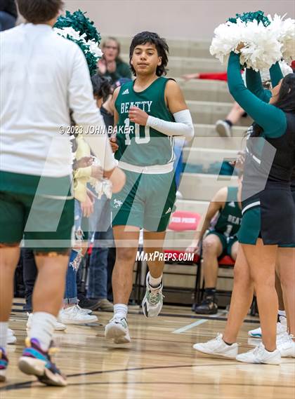 Thumbnail 2 in Mineral County vs. Beatty (NIAA 1A Central League Semifinal) photogallery.