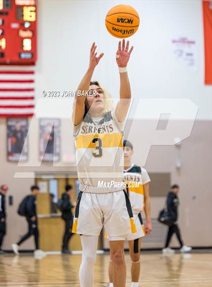Thumbnail 1 in Mineral County vs. Beatty (NIAA 1A Central League Semifinal) photogallery.