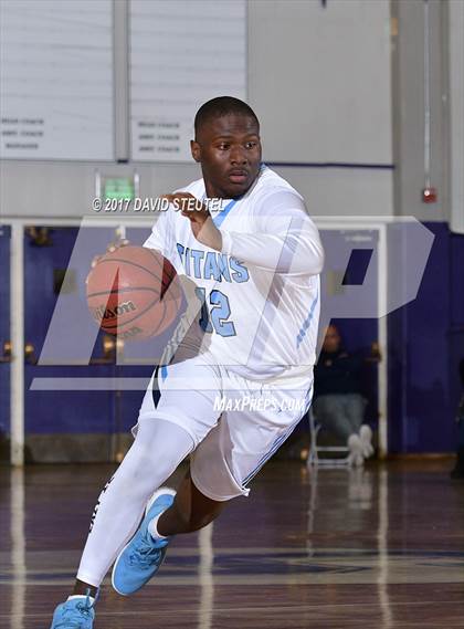 Thumbnail 3 in Salesian College Preparatory vs. Burbank (St. Hope Elite Classic) photogallery.