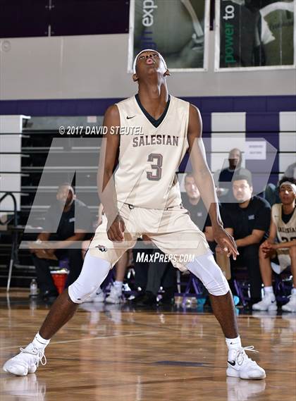 Thumbnail 3 in Salesian College Preparatory vs. Burbank (St. Hope Elite Classic) photogallery.