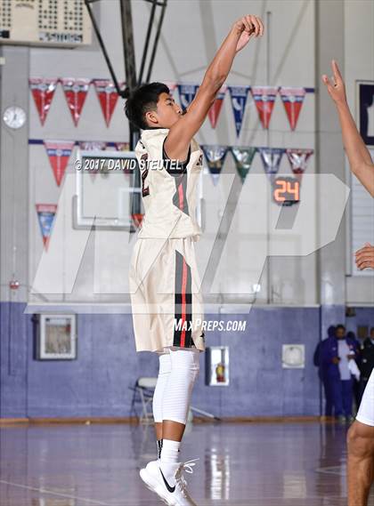 Thumbnail 3 in Salesian College Preparatory vs. Burbank (St. Hope Elite Classic) photogallery.