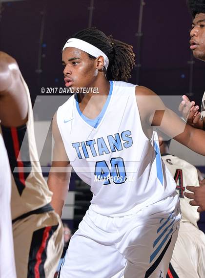 Thumbnail 2 in Salesian College Preparatory vs. Burbank (St. Hope Elite Classic) photogallery.