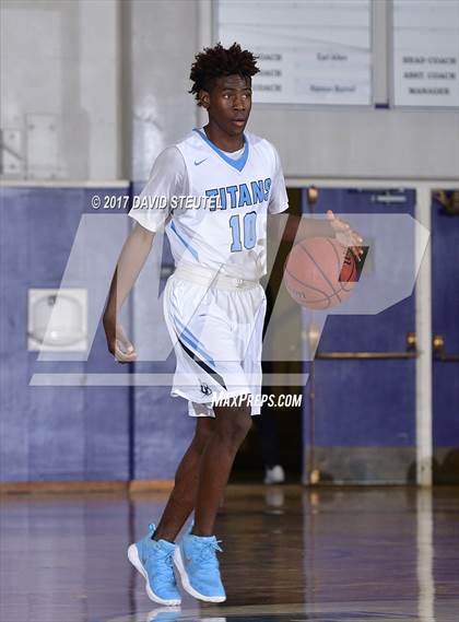 Thumbnail 2 in Salesian College Preparatory vs. Burbank (St. Hope Elite Classic) photogallery.