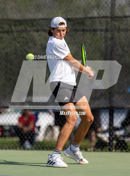 Thumbnail 3 in UHSAA 6A Semifinals photogallery.