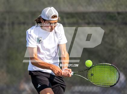 Thumbnail 2 in UHSAA 6A Semifinals photogallery.