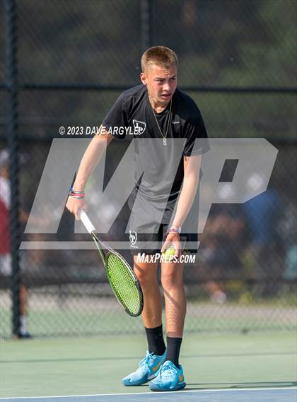 Thumbnail 1 in UHSAA 6A Semifinals photogallery.