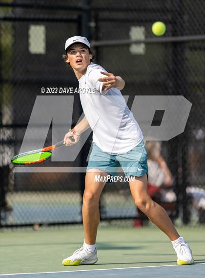 Thumbnail 1 in UHSAA 6A Semifinals photogallery.