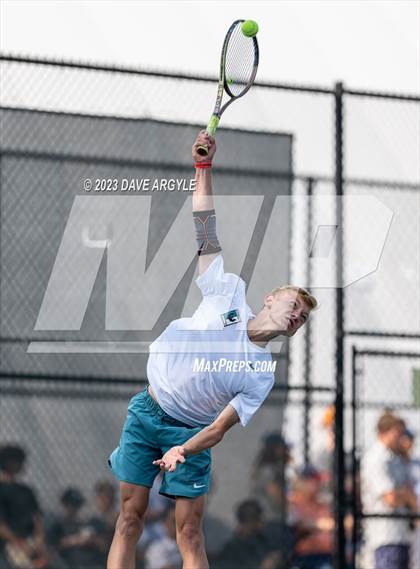 Thumbnail 3 in UHSAA 6A Semifinals photogallery.
