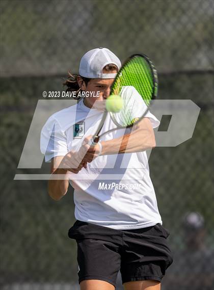 Thumbnail 1 in UHSAA 6A Semifinals photogallery.