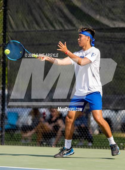 Thumbnail 1 in UHSAA 6A Semifinals photogallery.