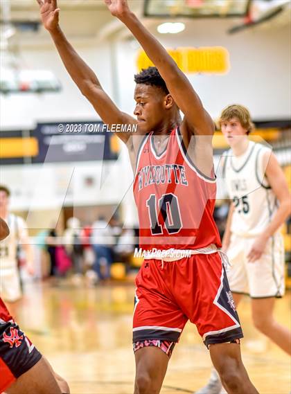 Thumbnail 3 in Olathe West vs Wyandotte (West Varsity Boy's Tournament) photogallery.