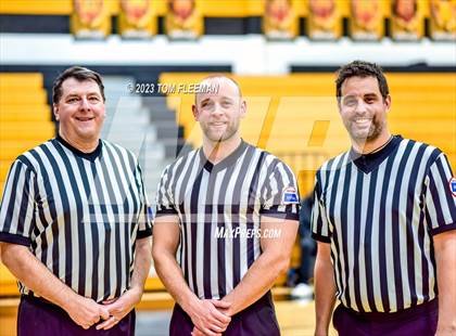 Thumbnail 2 in Olathe West vs Wyandotte (West Varsity Boy's Tournament) photogallery.