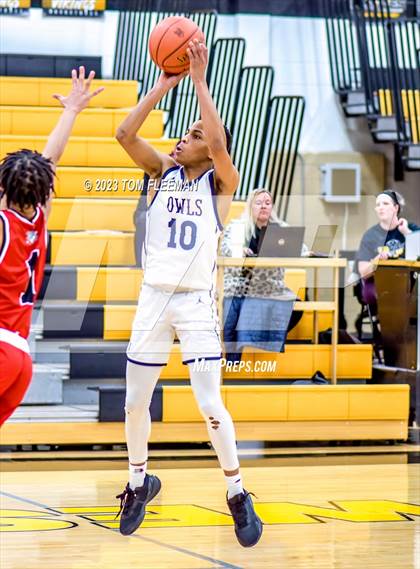 Thumbnail 2 in Olathe West vs Wyandotte (West Varsity Boy's Tournament) photogallery.