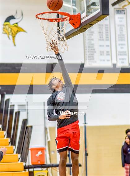 Thumbnail 3 in Olathe West vs Wyandotte (West Varsity Boy's Tournament) photogallery.