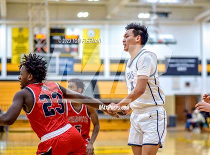 Thumbnail 1 in Olathe West vs Wyandotte (West Varsity Boy's Tournament) photogallery.