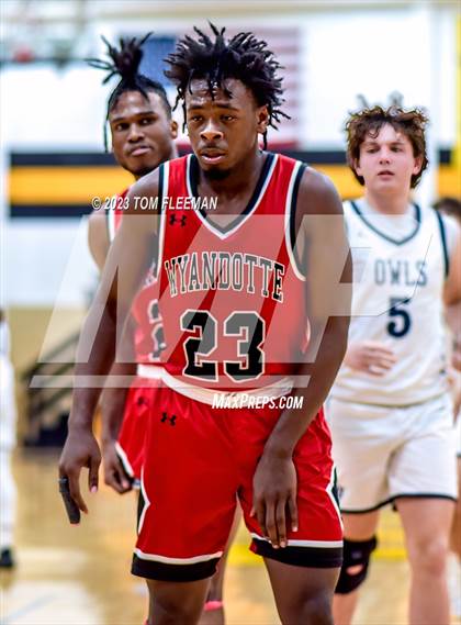 Thumbnail 3 in Olathe West vs Wyandotte (West Varsity Boy's Tournament) photogallery.