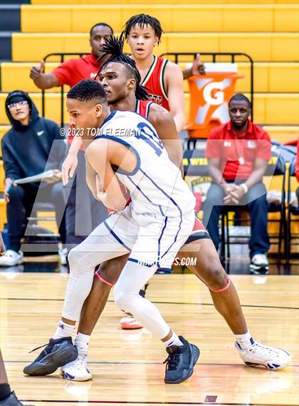 Thumbnail 3 in Olathe West vs Wyandotte (West Varsity Boy's Tournament) photogallery.
