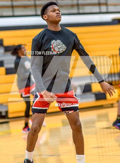 Thumbnail 2 in Olathe West vs Wyandotte (West Varsity Boy's Tournament) photogallery.