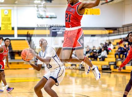 Thumbnail 3 in Olathe West vs Wyandotte (West Varsity Boy's Tournament) photogallery.